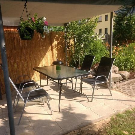 Ferienhaus Am Stadtpark บัลเลนชเตดท์ ภายนอก รูปภาพ
